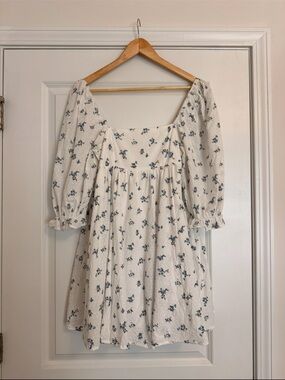 Alter'd State White Blue Floral Puff Sleeve Mini Dress Small